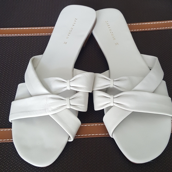 Zara! Bow cross detail leather sandals! US7.5, EU38 - Picture 5 of 7